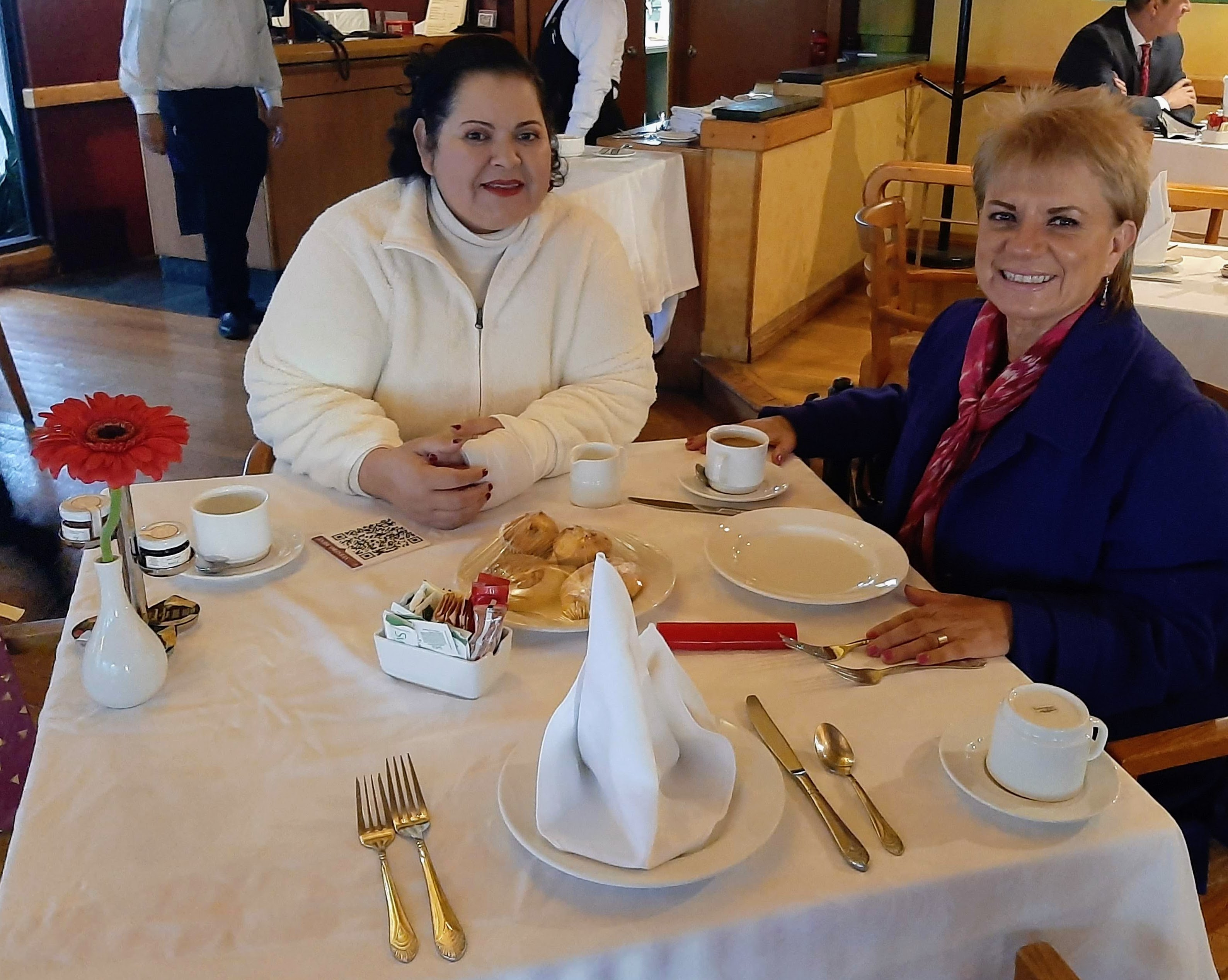 Reunión de trabajo con la Diputada Federal en Baja California Evangelina Moreno Guerra.