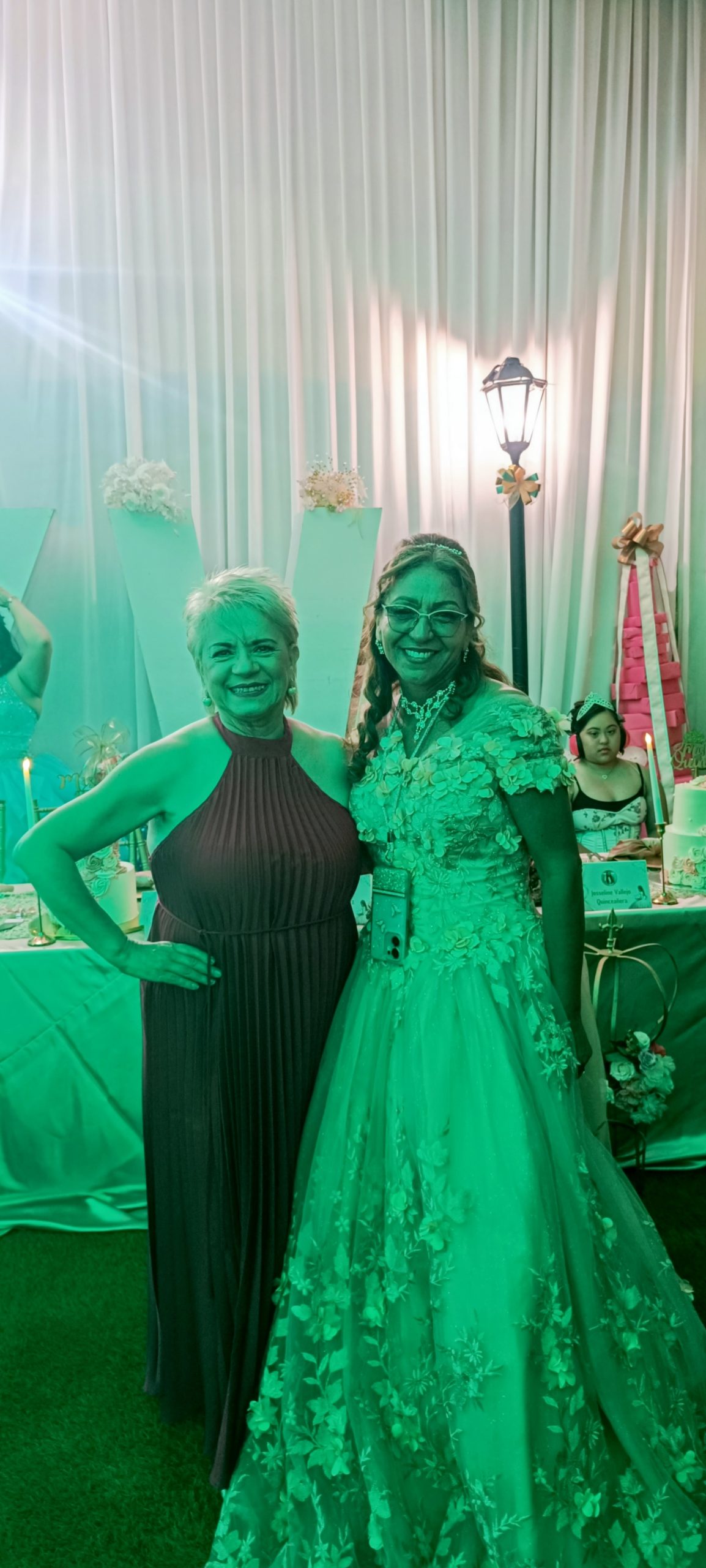 Celebrando sueños con las quinceañeras . noviembre 2025