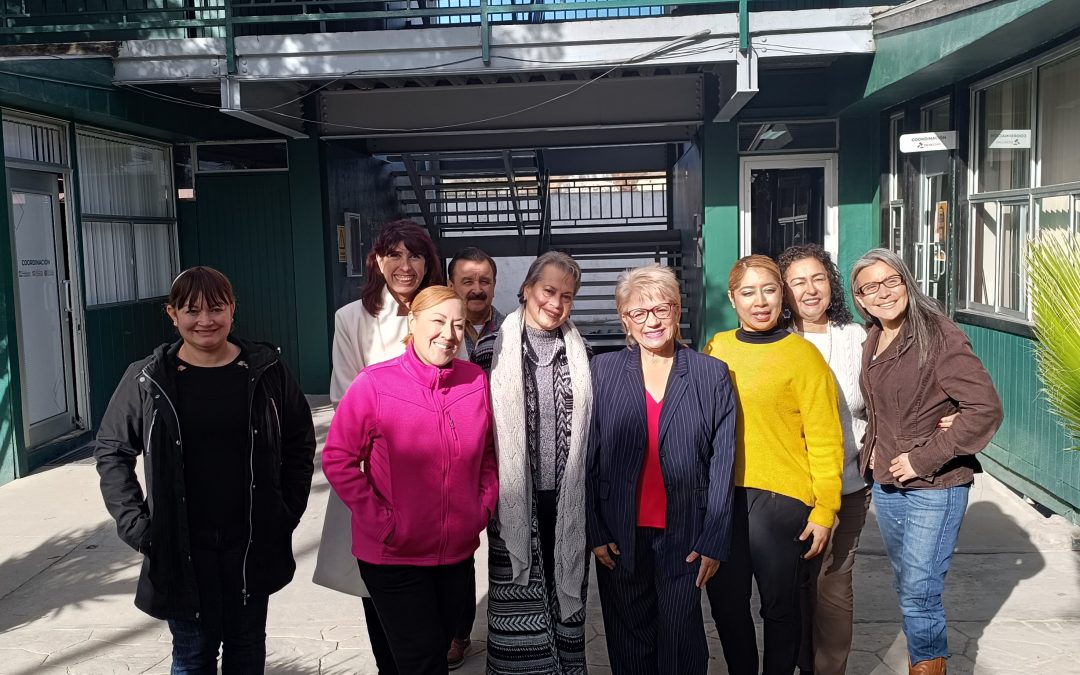 Doctora Adriana Mendioléa con el Grupo de Postdoctorado – SUJV – 23noviembre 2024