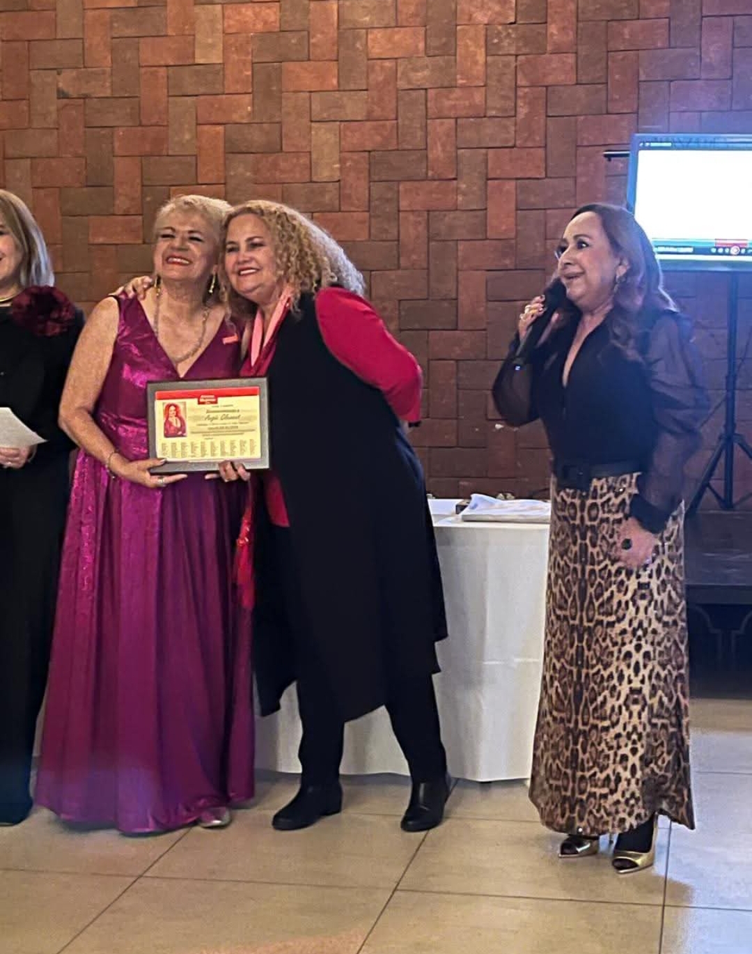 Cena Anual Diciembre 2025