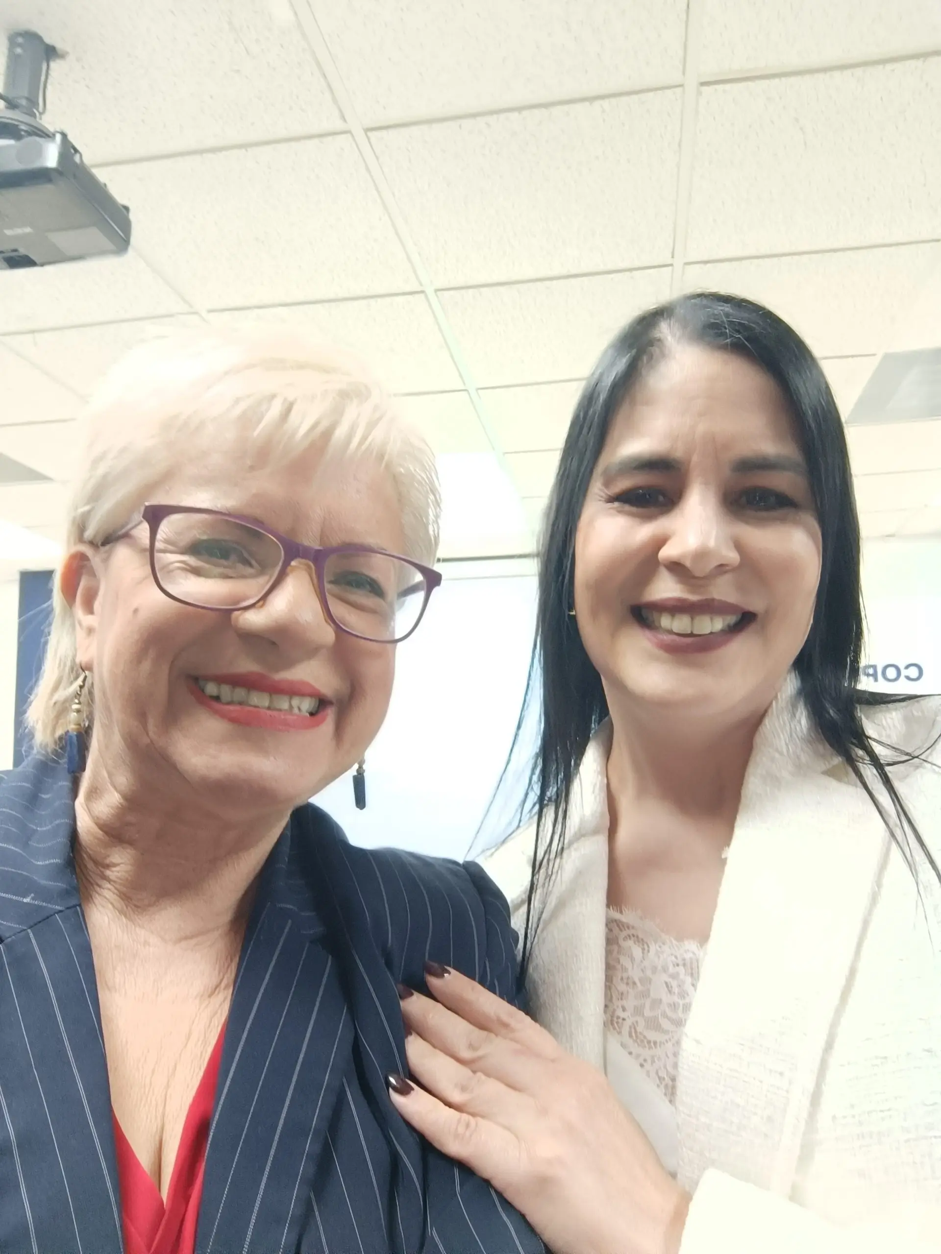 Con la CPC Elisa Ibañez Presidenta de COPARMEX Tijuana y la Dra. AdrianaMendioléa. Enero 2026