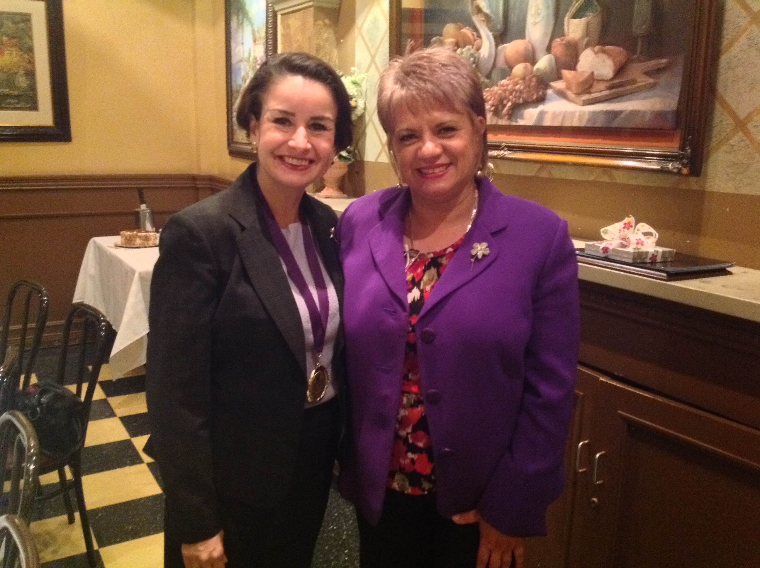 Reunión de Alianza de Mujeres por Mujeres