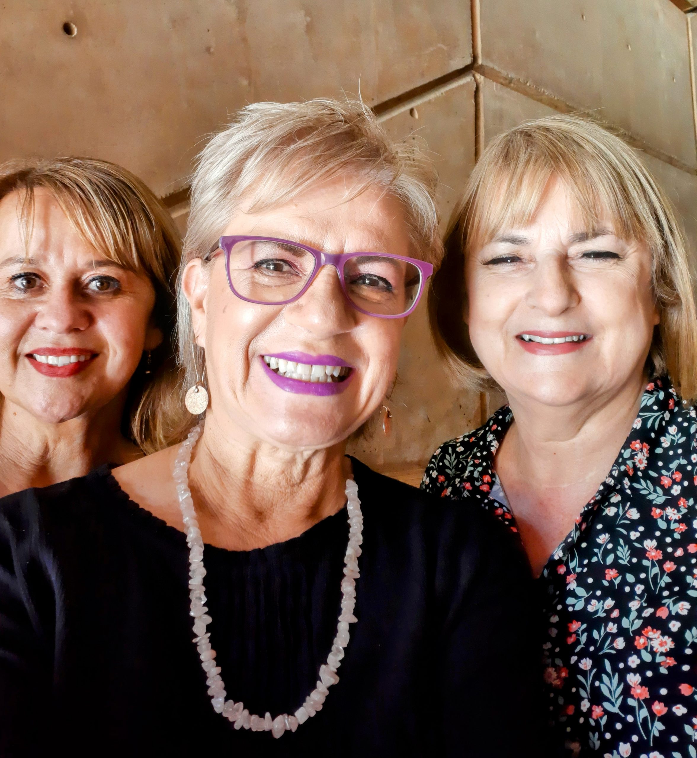 Mtra ana Laura Moreno, dra. Judith Carolina Moreno Berry con la Dra.adrianaMendioléa 2 junio 2023 cecut