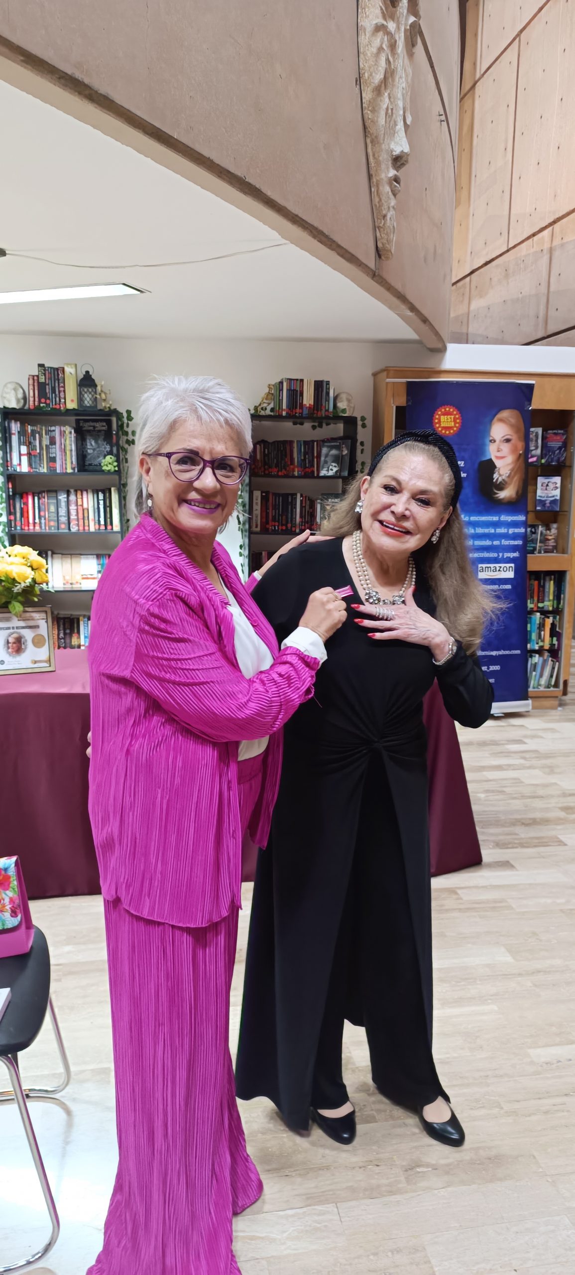 Con la autora de Amor Virtual Cristina Martinez – 21 febrero 2024