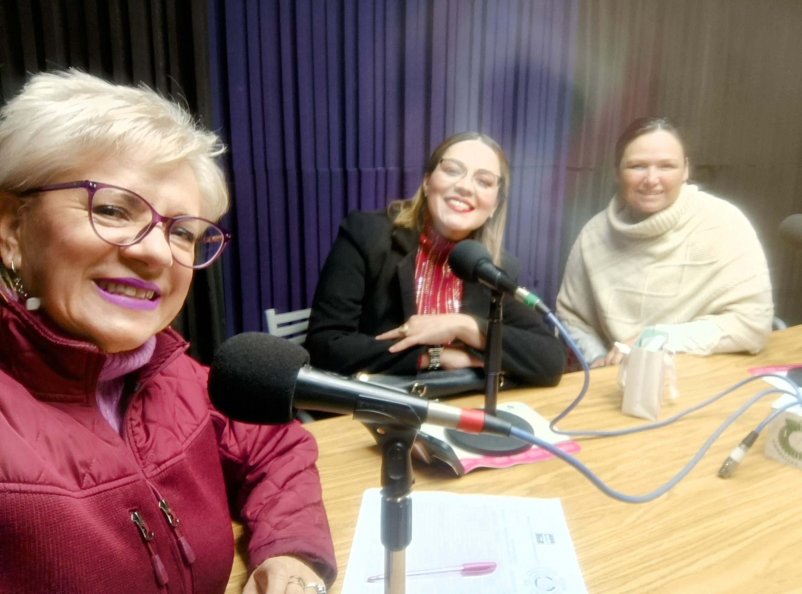 Programa de Radio Doctora Adriana Mendioléa, Mtra. Nirvana Miramón y Mtra.Rosy Rea Enero 2025