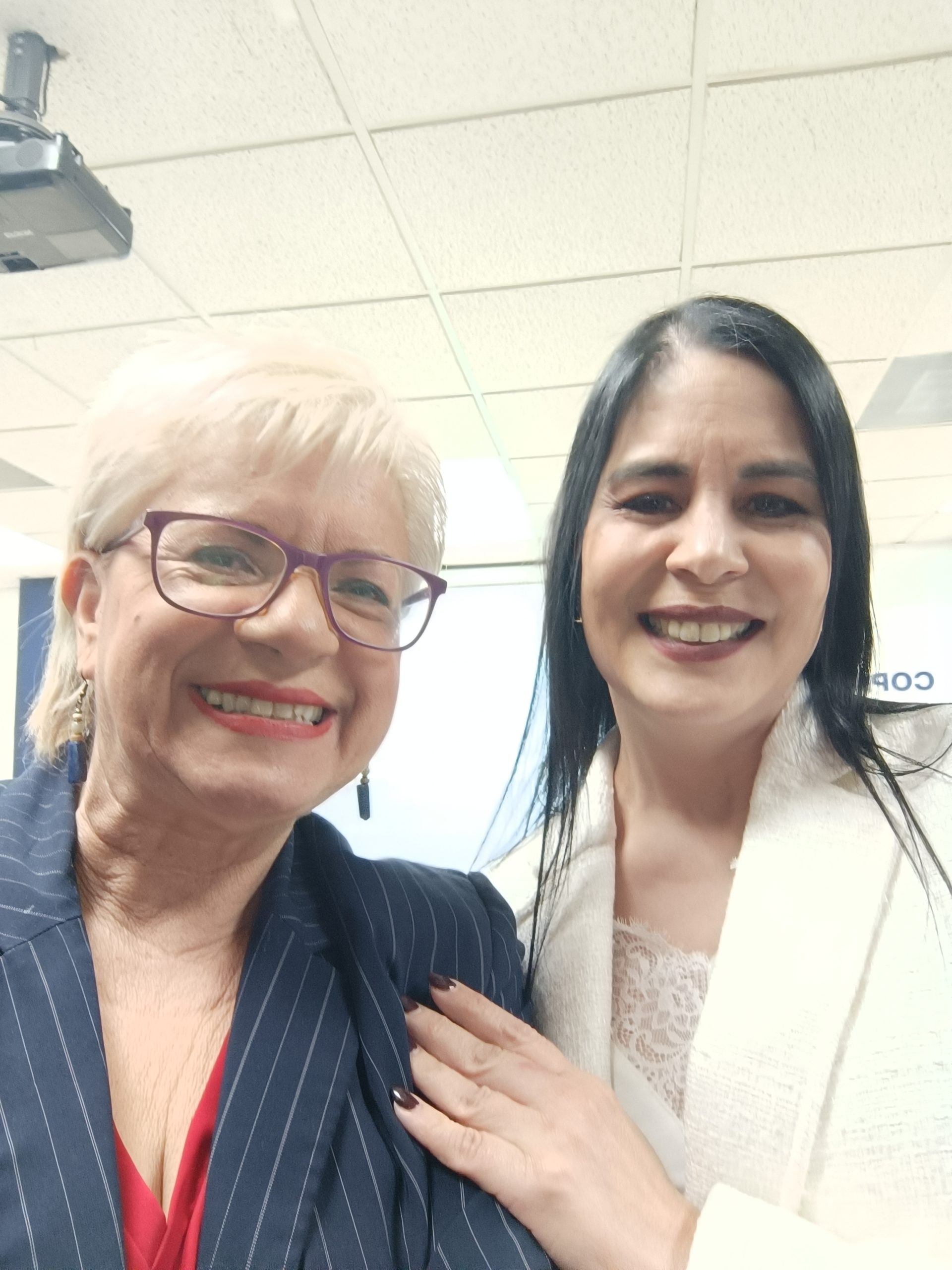 Con la CPC Elisa Ibañez Presidenta de COPARMEX Tijuana y la Dra. AdrianaMendioléa. Enero 2026